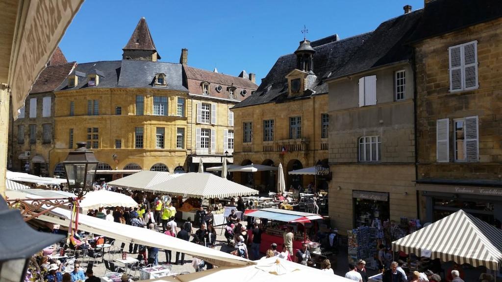 Sarlat.Catalina Διαμέρισμα Εξωτερικό φωτογραφία